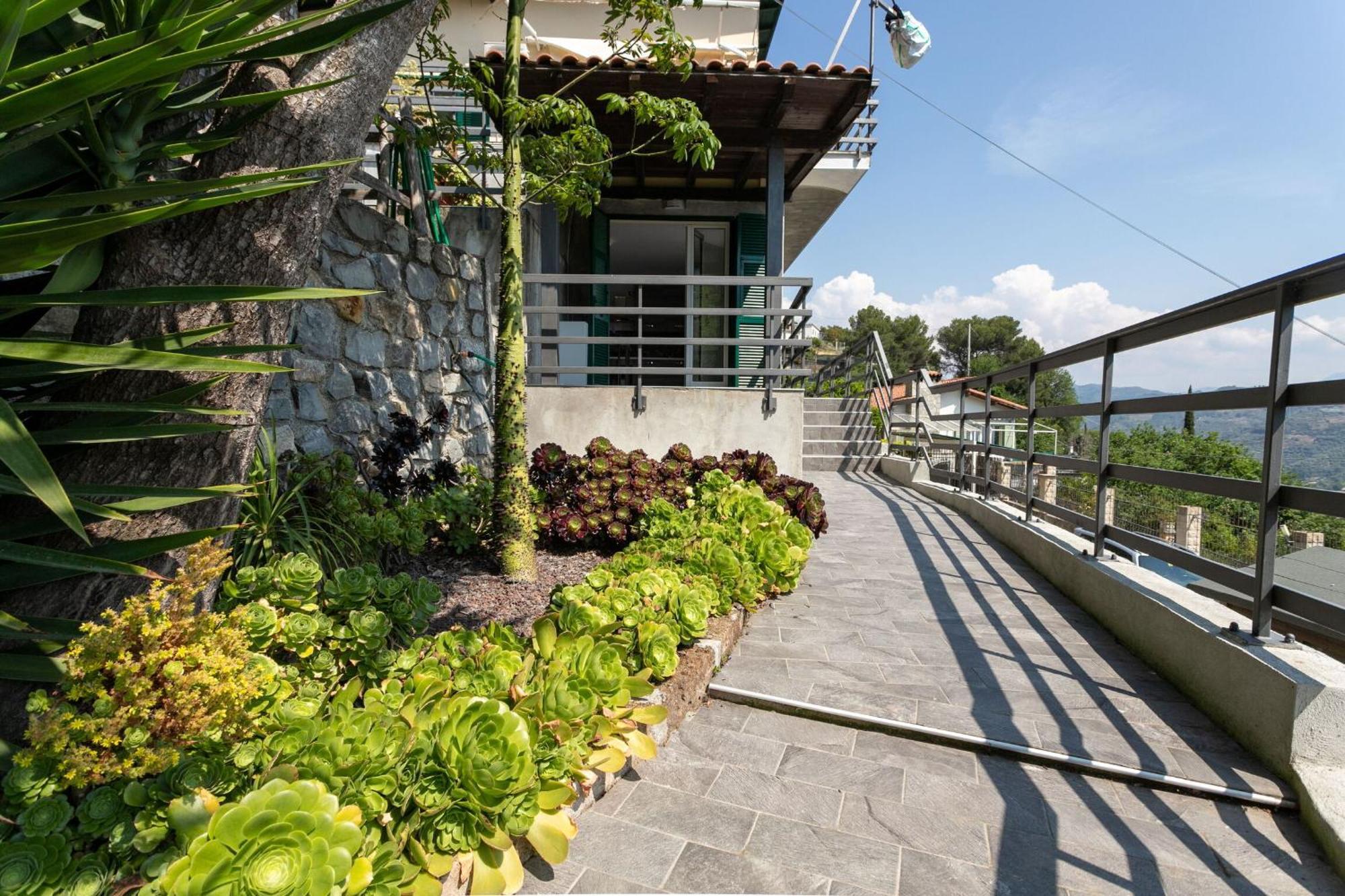 Strada Degli Olandesi - Panoramic Villa By Halldis Camporosso  Esterno foto